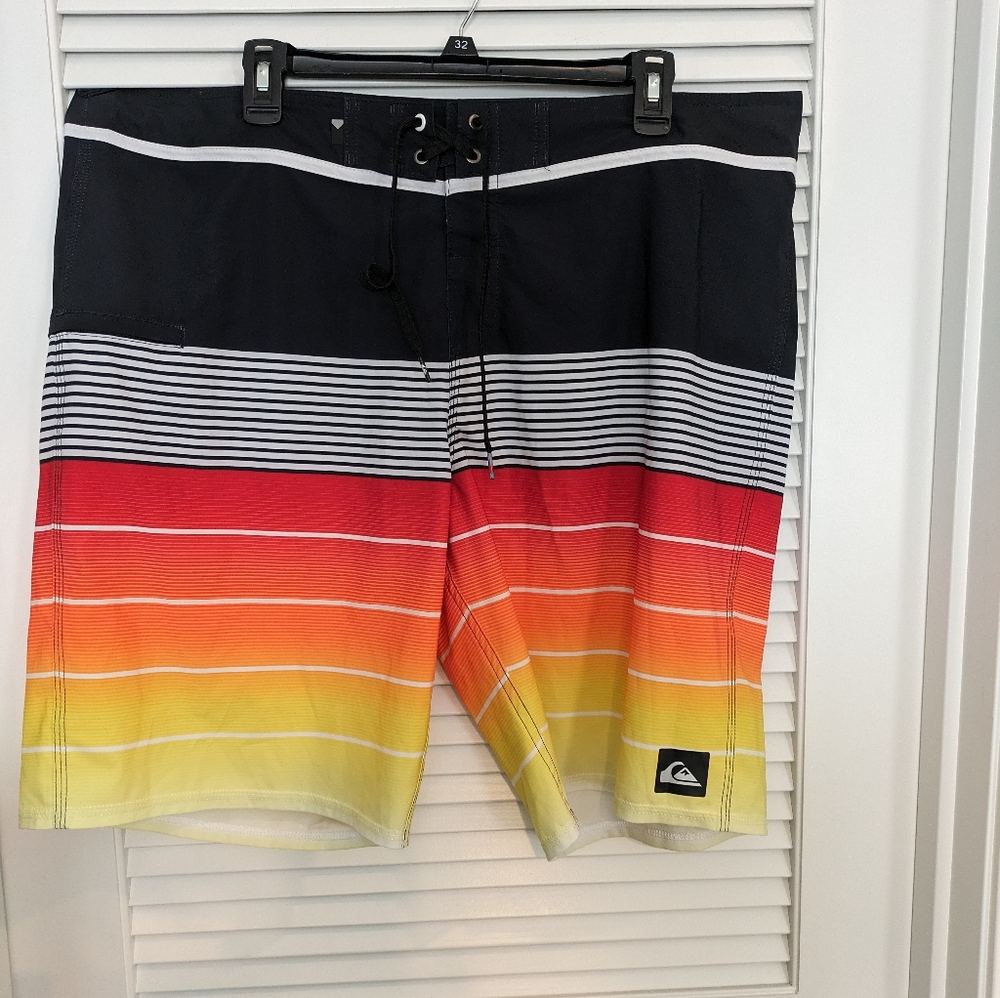 Men's Size 40 Swimming Shorts New